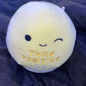 Crissle the inspiring lightbulb. Squishmallow.